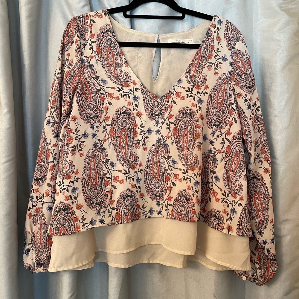 Abercrombie and Fitch paisley long sleeve shirt v neck